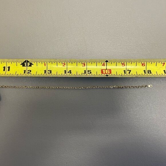 Necklace/pin   - Picture 3 of 4